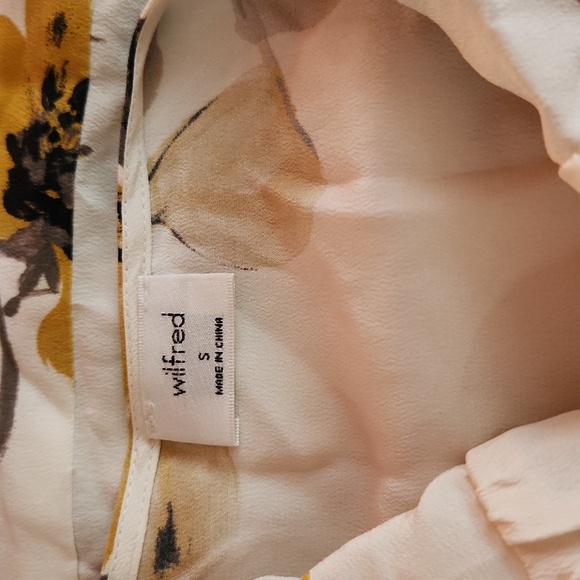 Aritzia Wrap Dress / Kimono / Cardigan - Picture 3 of 4